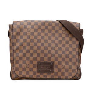 LOUIS VUITTON Authentic Brown Damier Leather Shoulder Bag